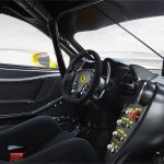 Ferrari_488_Challenge_interno_2