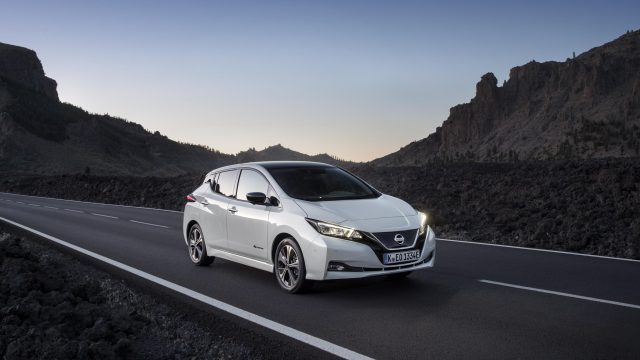 426214127_The_new_Nissan_LEAF_the_world_s_best-selling_zero-emissions_electric